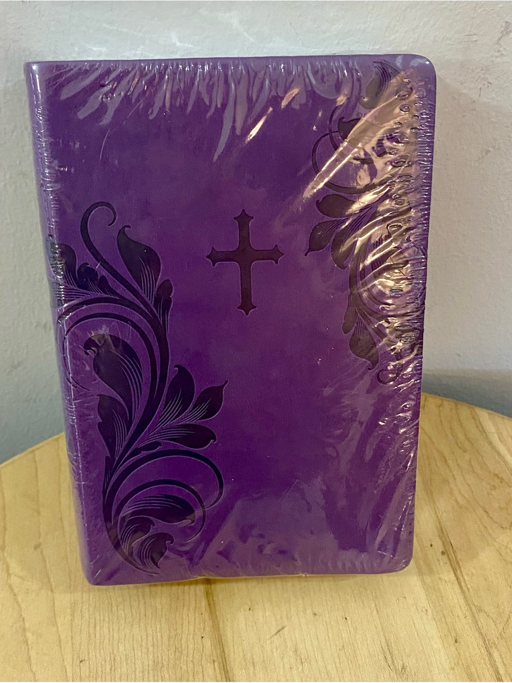NIV Compact Pocket Bible Zondervan Purple Italian Duotone New Sealed Holy Word